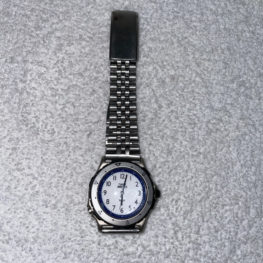 Timex Indiglo Diver Numerals Jubilee Bracelet Men's Steel Wat (NJL024949) 4A